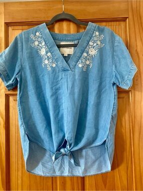 Lucky Brand Embroidered Lyocell Chambray Tie Front Blouse Top Blue Size Small